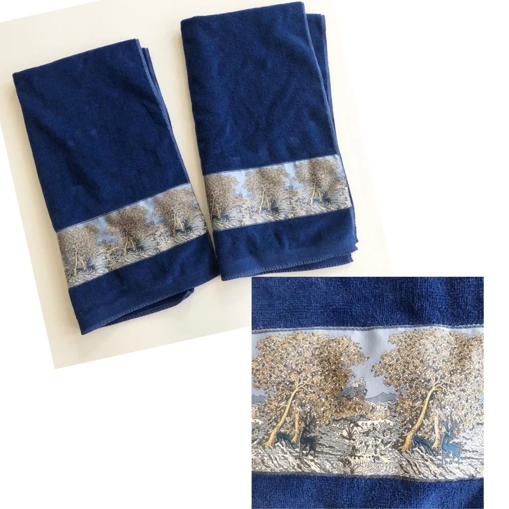 VTG Martex Zodiac 2 Bath Towels Blue w Damask Border Landscape Country Scene